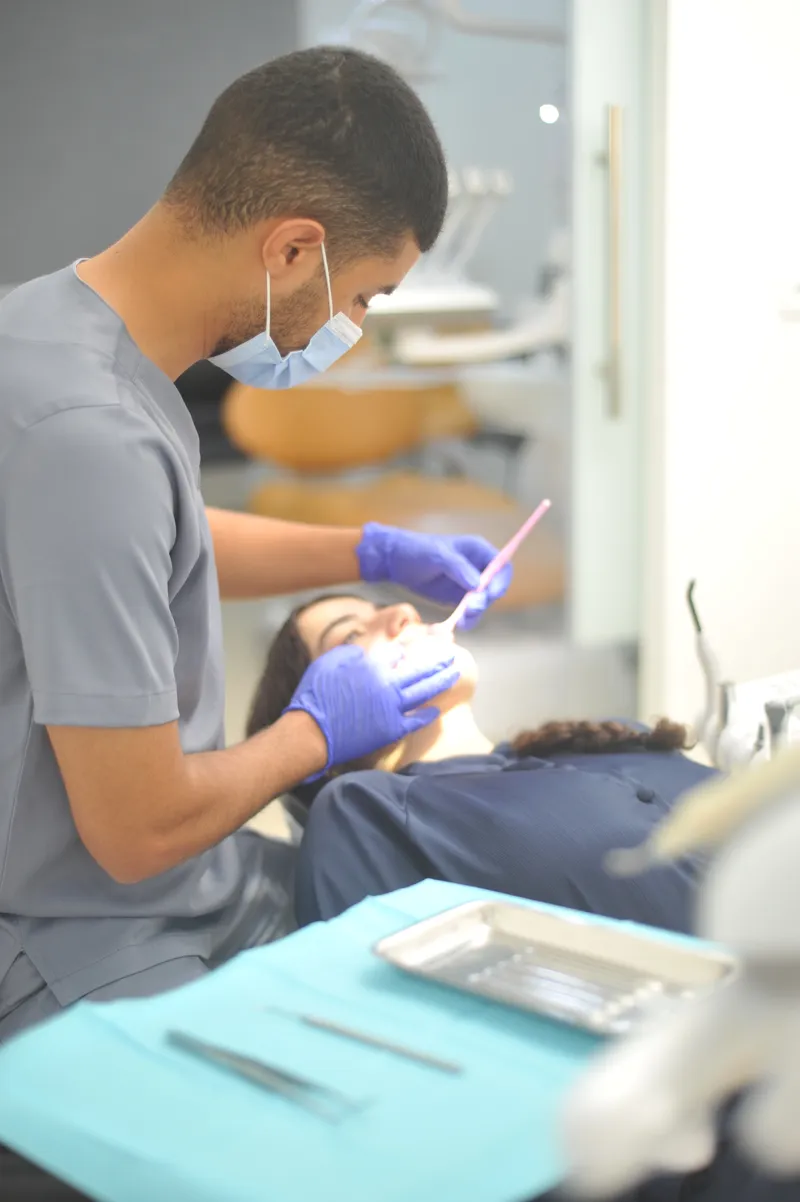 Endodontie au Centre Dentaire Ennassiri à Témara
