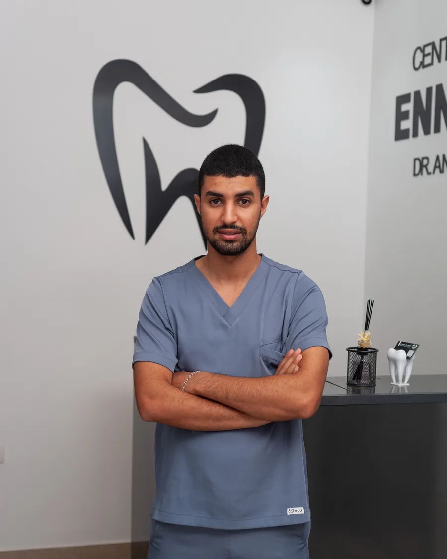 Dr. Anas Ennassiri, Chirurgien-Dentiste au Centre Dentaire Ennassiri à Témara